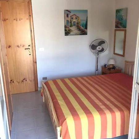 Paola, 